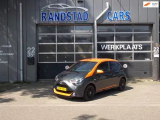 Toyota Aygo 1.0 VVT-i x-play Airco Camera Elek Pakket 5Deurs 2021bj GARANTIE