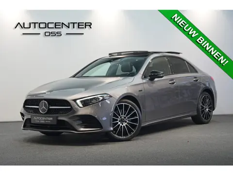 Mercedes-Benz A-Klasse 250 e AMG ✅ PANO ✅ ADAP.CRUISE ✅ 360 CAM ✅ BURMESTER ✅ 19" LMV