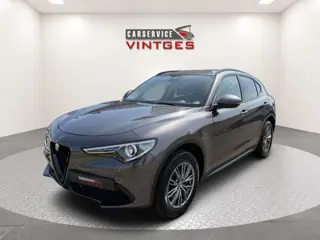 Alfa Romeo Stelvio 2.0 T AWD | 200 pk | Adaptive Cruise | Camera | Trekhaak | Winter- & Zomerset