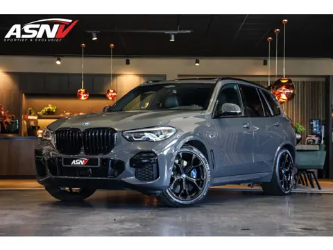 BMW X5 XDrive45e High Executive, 394 PK, Dravit/Grau, M/Sports/Pakket, Soft/Close, 4/Wiel, Head/Up, 