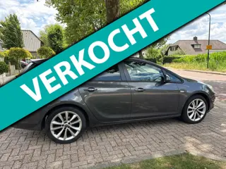 Opel Astra Sports Tourer 1.4 Turbo Sport