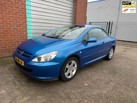 Peugeot 307 CC 2.0-16V 2 deurs Clima Bj:2004 NAP!