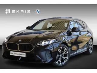 BMW 1 serie 120 | M Sport | Glazen Panoramadak | Harman Kardon | Stoelverwarming | Camera | Parkeers