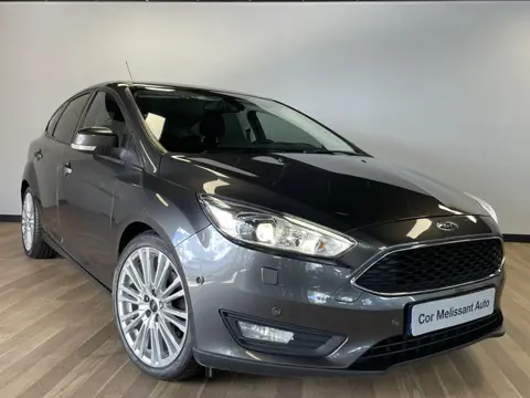 Ford Focus 1.5 Titanium Edition ST-Line AUTOMAAT/ PARKEERHULP/CRUISE CONTROL