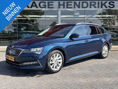 Skoda Superb Combi 1.4 TSI iV PHEV Business Edition Plus | SOH: 93,3% | Trekhaak | Adaptive CC | LED