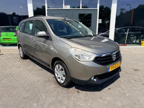 Dacia Lodgy 1.2 TCe Lauréate 5p.Navigatie*Cruise Controll*Airco*Pdc*Trekhaak