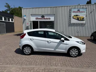 Ford Fiesta 1.25 Limited NL AUTO KM 72889 NAP 5 DEURS AIRCO 4750E