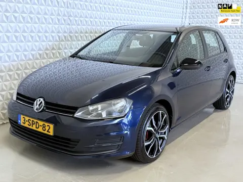 Volkswagen Golf 1.2 TSI Trendline Airco Navigatie PDC 18"LMV (2013)