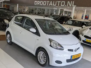 Toyota Aygo 1.0-12V Comfort Navigator Apple Carplay, Airco, Stuurbekrachtiging
