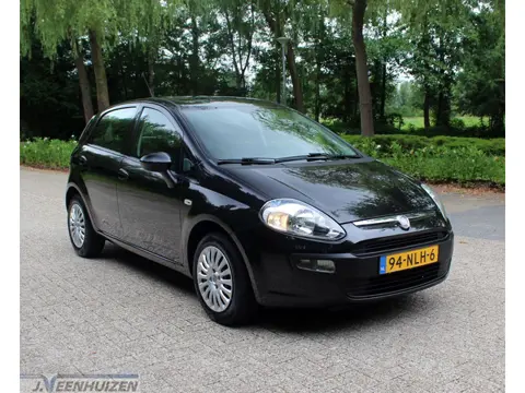 Fiat Punto Evo 1.4 Dynamic Automaat ✨| AIRCO ❄|  NIEUWE APK ✔