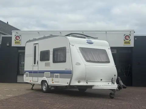 Hobby de luxe 400 SF dwarsbed 4 slaapplaatsen voortent mover hordeur kachel truma toilet