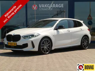 BMW 1-serie M135i xDrive Executive Edition 306 PK, Full LED / Carplay / PDC / Stoelverwarming / 19' 