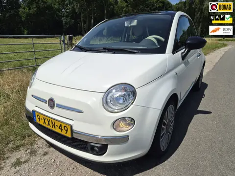 Fiat 500 0.9 TwinAir Turbo Cult schuifdak, lederen bekleding en keurig onderhouden