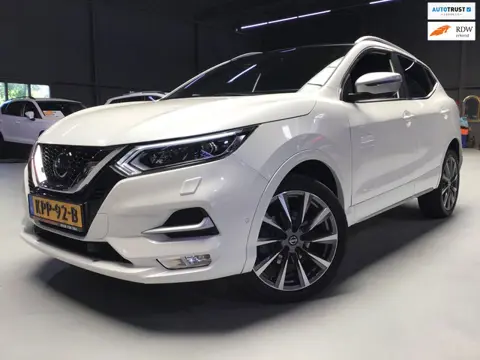 Nissan Qashqai 1.3 DIG-T Tekna + I Pano I Dealer I Leder I 360Cam I Navi I Keyless I Led I Bose I El