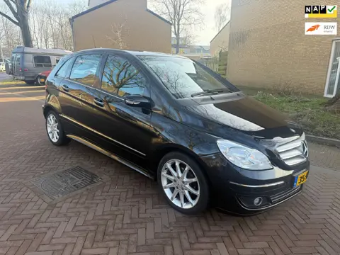Mercedes-Benz B-klasse AUTOMAAT / 102.000 NAP / Open dak / Leuke auto