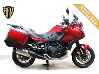 Honda NT 1100 DCT (bj 2024, automaat)