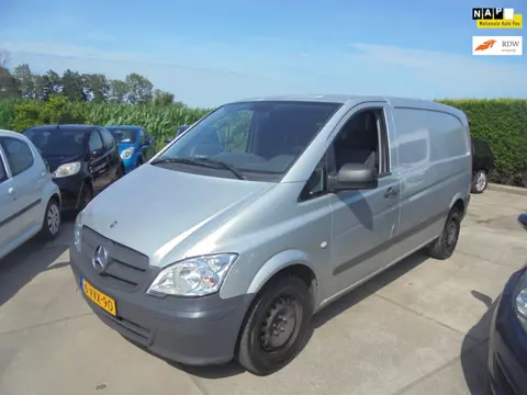 Mercedes-Benz Vito mercedes-Benz Vito 113 Cdi Lang Automaat airco Motor Defeckt