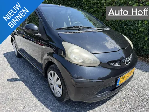 Toyota Aygo 1.0-12V + | Airco | Elekt. Ramen | 5 Deuren | Nieuwe APK!