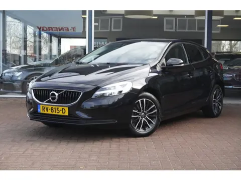 Volvo V40 2.0 T2 Nordic+ Handbak | 119.000KM | Navigatie | Airco | LM velgen | Elek. Pakket | Inruil