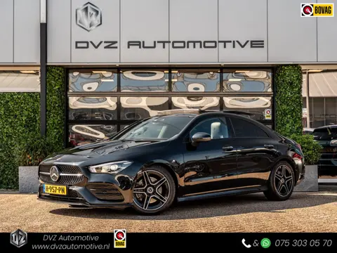 Mercedes-Benz CLA-klasse 200 Business Solution AMG Night | Pano | Sfeer | Camera | BTW