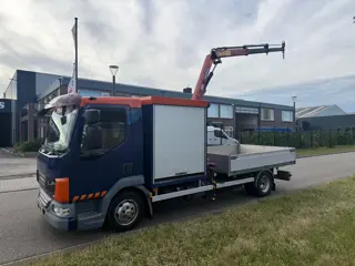 DAF LF 45 kipper + crane (2016) (bj 2010, automaat)