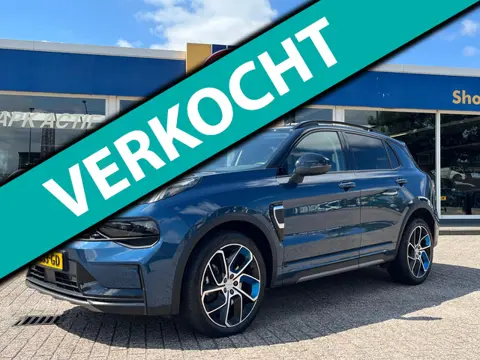 Lynk & Co 01 1.5 261pk PHEV 7DCTH | Black Edition | Orig.NL | PanoramaDak | 360 graden Camera | Carp