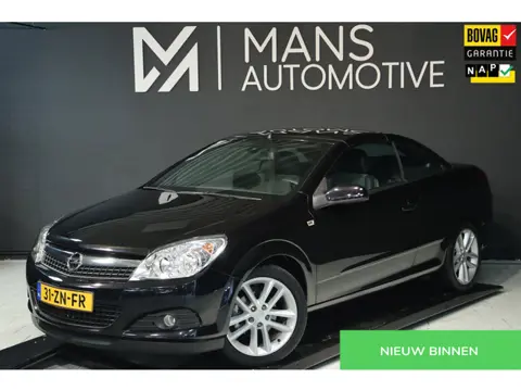 Opel Astra TwinTop 1.8 Temptation / CABRIO / KEYLESS / NAVI / CRUISE / AIRCO / STOELVERW