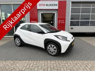 Toyota Aygo X 1.0 VVT-i MT Play (bj 2024)