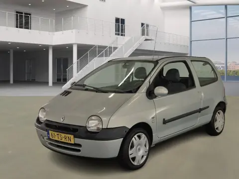 Renault Twingo 1.2-16V Paris Airco ( NW. APK KEURING BIJ VERKOOP )