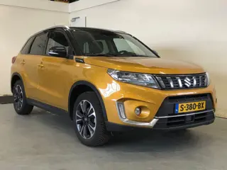 Suzuki Vitara 1.5 Hybrid Style - Automaat - Pano/Schuifdak - Trekhaak - Navi - Org.NL
