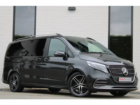 Mercedes-Benz V-Klasse 300d / Lang / AMG / DC / 2x Elec Schuifdeur / 360 Camera / Vol Opties / NIEUW