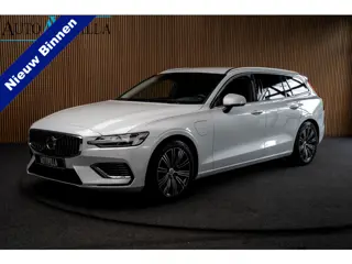 Volvo V60 2.0 T6 Recharge AWD Navi Camera PDC ACC Metallic lak Stuurverwarming LM velgen BTW auto