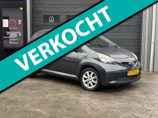 Toyota Aygo 1.0-12V + 2e Eigenaar - LAGE KM - Airco - New apk - 5 Deurs -