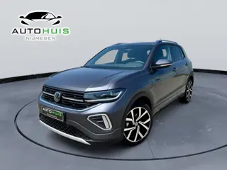 Volkswagen T-Cross Volkswagen T-Cross 1.0 TSI R-Line DSG Bouwjaar 2025 Smoky Gray Metallic