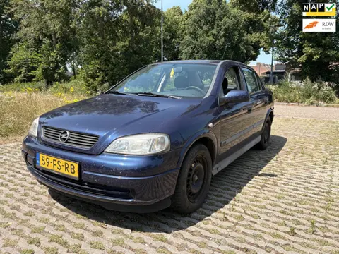 Opel Astra 1.6-16V Club - elektrisch schuifdak