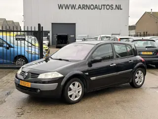 Renault Mégane 1.6-16V Expression Luxe, APK TOT 09-10-26, AIRCO(CLIMA), CRUISE CONTROL, ELEK-RAMEN, 