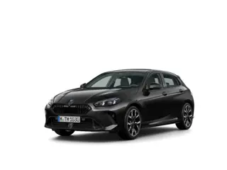 BMW 1-serie 120 M-Sport Pro | 19 inch LM | Glazen Panoramadak | Premium Pack | Stuurwiel verwarming