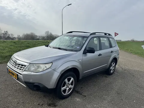 Subaru Forester 2.0 X Intro (bj 2011)