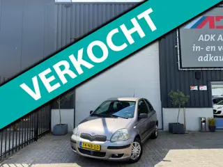 Toyota Yaris 1.0 VVT-i Luna MMT AUTOMAAT/AIRCO/TREKHAAK/NIEUWE APK