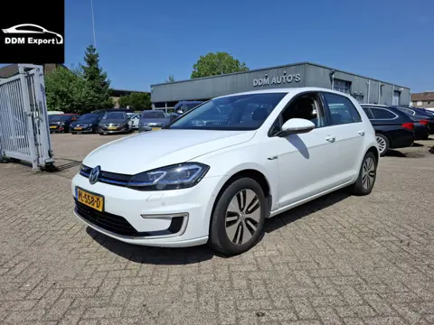 Volkswagen e-Golf e-Golf | Clima | Navi | Xenon | S/S | 360 Camera | Virtuele cockpit | Lane Assist 