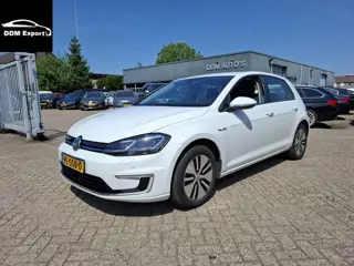 Volkswagen e-Golf e-Golf | Clima | Navi | Xenon | S/S | 360 Camera | Virtuele cockpit | Lane Assist 