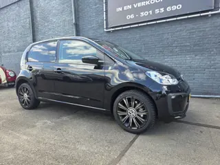 Foto 12 van Volkswagen Up! 1.0 BMT move up!