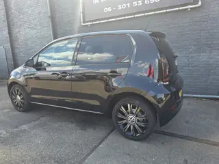 Foto 13 van Volkswagen Up! 1.0 BMT move up!