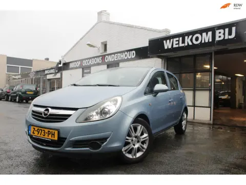 Opel CORSA 1.2-16V Essentia | Airco | Cruise control | Elec ramen | Fietsenrek