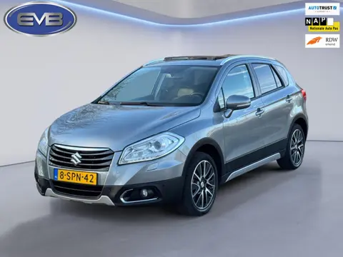 Suzuki SX4 S-Cross 1.6 High Executive, panoramadak, achteruitrijcamera, dealer onderhouden, afneemba