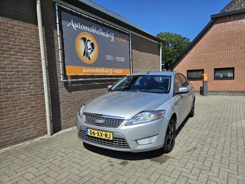 Ford Mondeo 1.6-16V Titanium (bj 2007)