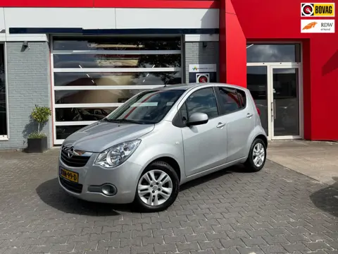 Opel AGILA 1.2 Edition Automaat