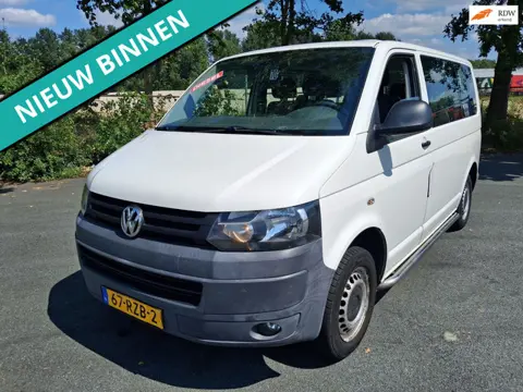 Volkswagen Transporter Kombi 2.0 TDI L1H1 Trendline Baseline 9 PRSN UITVOERING MET AIRCO