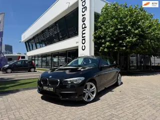 BMW 1-serie 118i l DIGITALE COCKPIT l MULTIMEDIA l AIRCO l BLUETOOTH