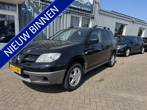 Mitsubishi Outlander Sport 2.0 Invite+ (bj 2006)